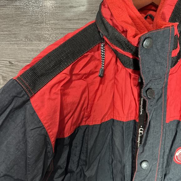 Champion Vintage NHL Detroit Red Wings Logo Embroidered Jacket Large Very Warm - Picture 11 of 16